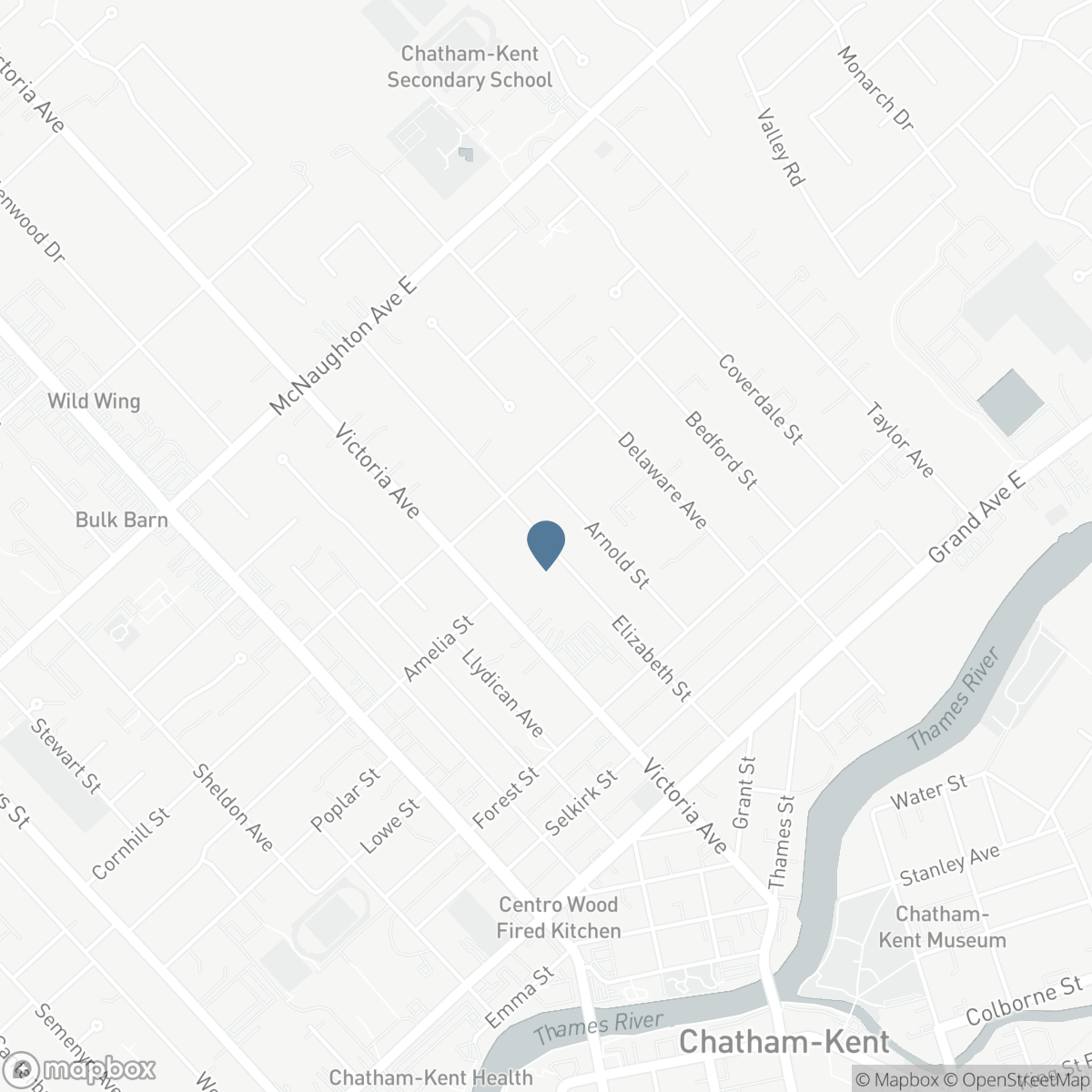 138 ELIZABETH STREET, Chatham, Ontario N7L 2Y4